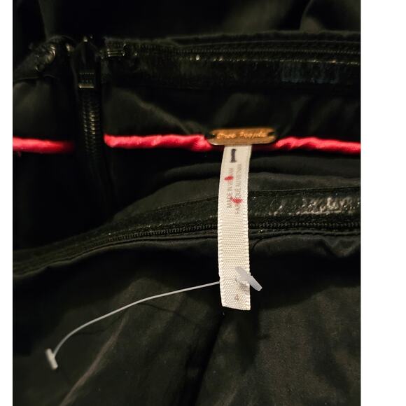 New Free People Alinda Midi Dress $228 SIZE 4 Shiny Black Off-The-Shoulder - Picture 9 of 9